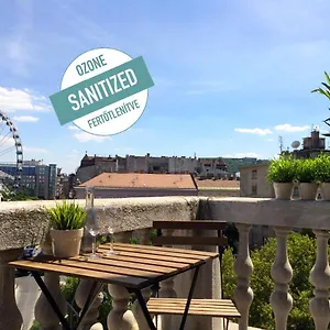 https://creative-apartment-oktober-6-street.inbudapesthotels.com